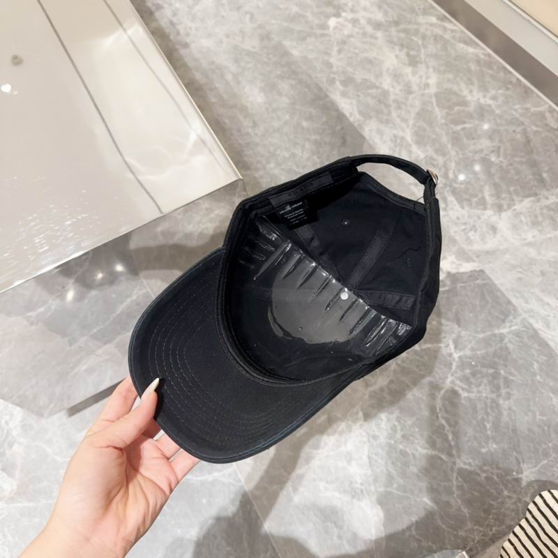 Prada cap (107)